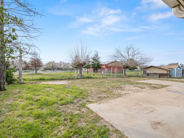 4847 S Greenwood Avenue, Del Rey, CA 93616