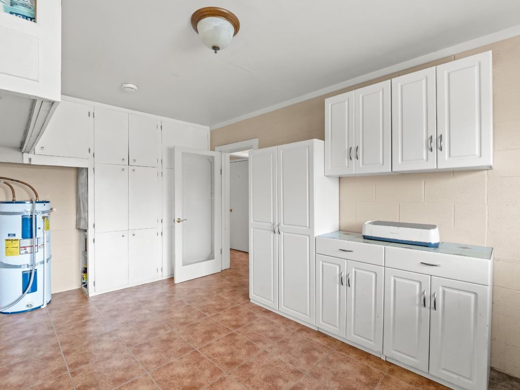 Image 30 of property listing at 4847 S Greenwood Avenue, Del Rey, CA 93616