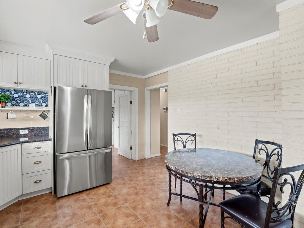 Image 35 of property listing at 4847 S Greenwood Avenue, Del Rey, CA 93616