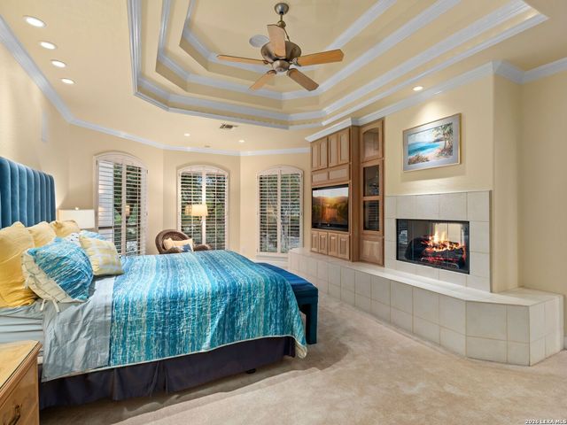 68 ETON GREEN CIR, San Antonio, TX 78257
