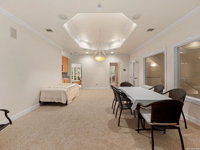 68 ETON GREEN CIR, San Antonio, TX 78257