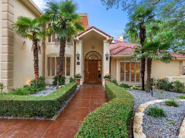 68 ETON GREEN CIR, San Antonio, TX 78257