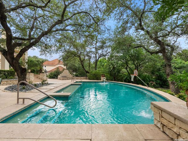 68 ETON GREEN CIR, San Antonio, TX 78257