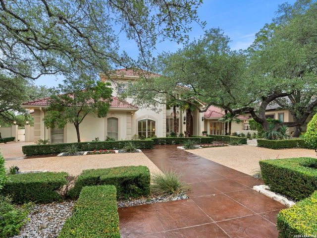 68 ETON GREEN CIR, San Antonio, TX 78257