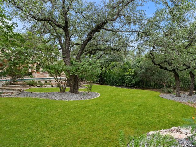 68 ETON GREEN CIR, San Antonio, TX 78257