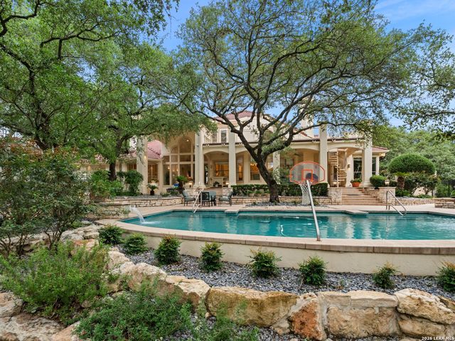 68 ETON GREEN CIR, San Antonio, TX 78257