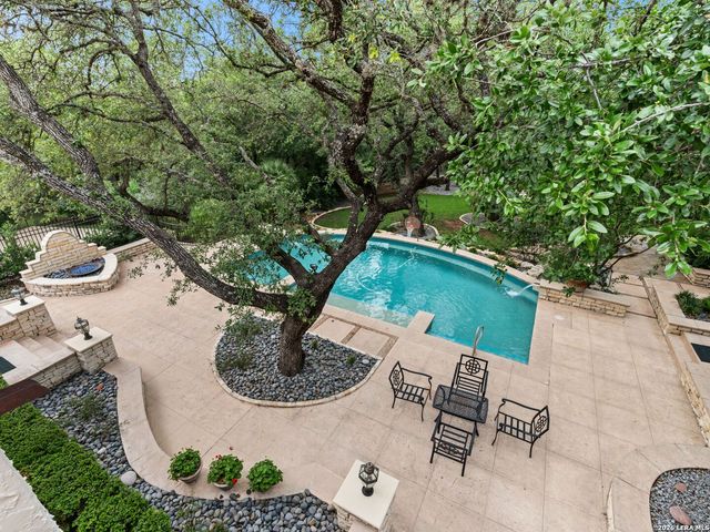 68 ETON GREEN CIR, San Antonio, TX 78257