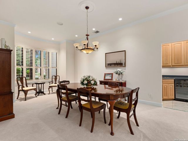 68 ETON GREEN CIR, San Antonio, TX 78257