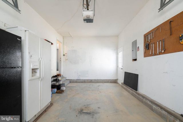 2524 BROOKFIELD ST, Vineland, NJ 08361