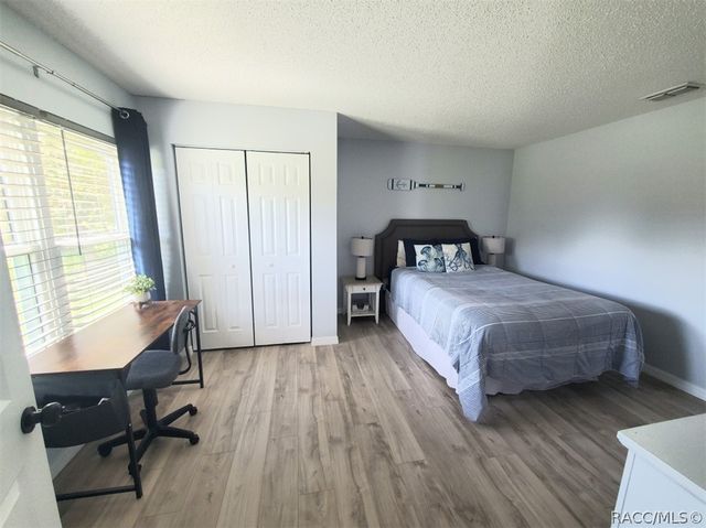 8960 N Athens Drive, Citrus Springs, FL 34433