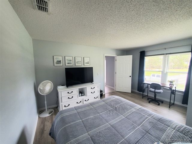 8960 N Athens Drive, Citrus Springs, FL 34433