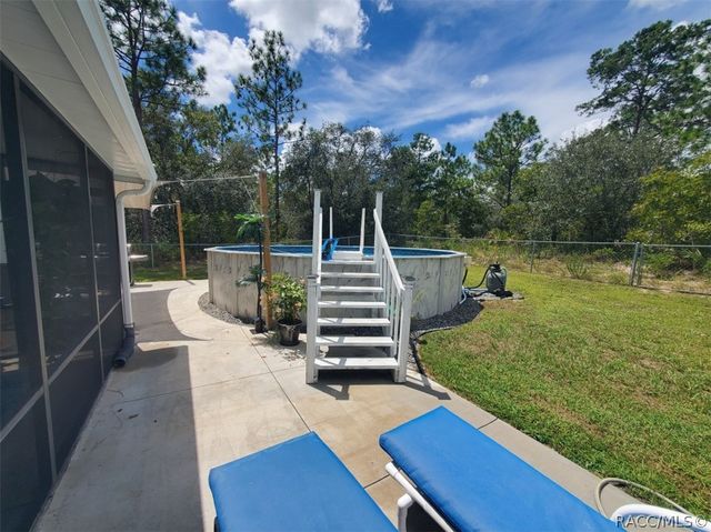 8960 N Athens Drive, Citrus Springs, FL 34433