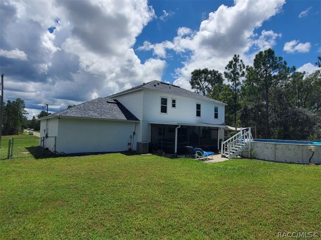 8960 N Athens Drive, Citrus Springs, FL 34433