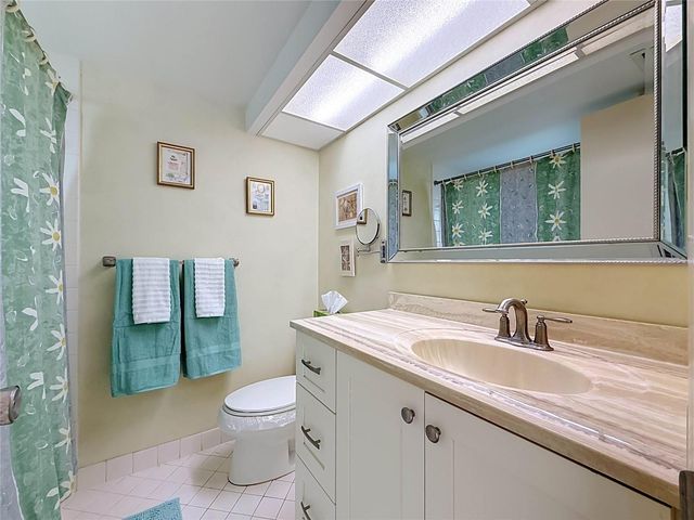 4550 COVE CIRCLE 502, St Petersburg, FL 33708