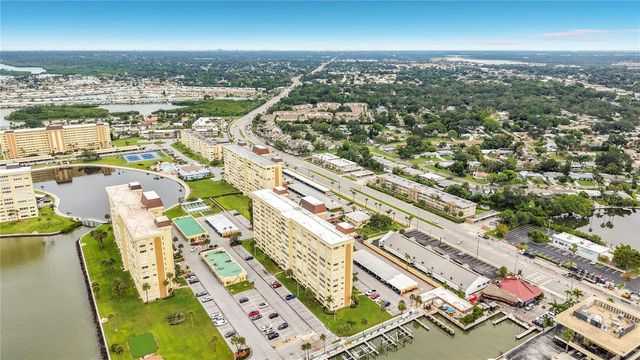 4550 COVE CIRCLE 502, St Petersburg, FL 33708