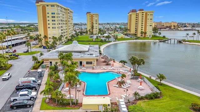 4550 COVE CIRCLE 502, St Petersburg, FL 33708