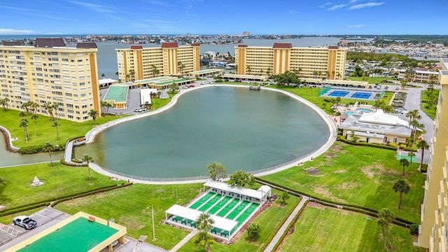 4550 COVE CIRCLE 502, St Petersburg, FL 33708