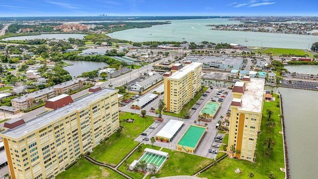 4550 COVE CIRCLE 502, St Petersburg, FL 33708