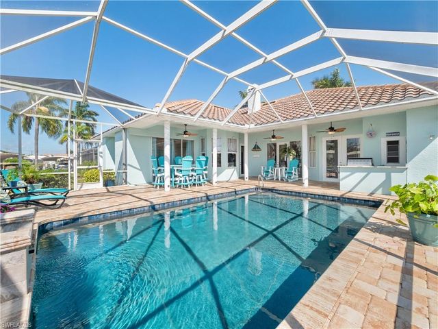 5222 Nautilus DR, Cape Coral, FL 33904