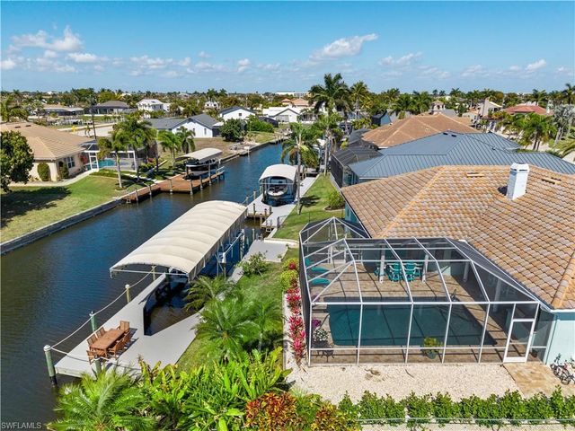 5222 Nautilus DR, Cape Coral, FL 33904