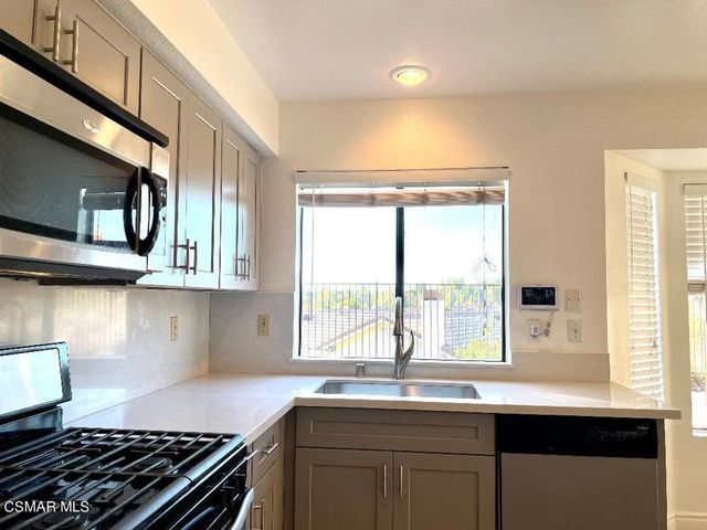 5511 Adelina Court S, Agoura Hills, CA 91301