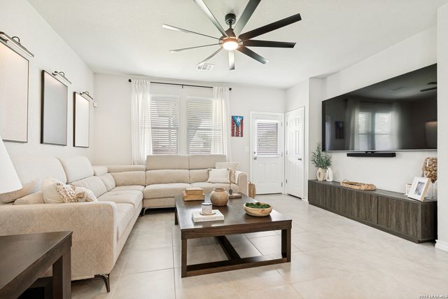 8225 Lajitas Bnd, San Antonio, TX 78254