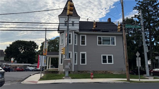 265 Nazareth PIKE, Bethlehem City, PA 18020