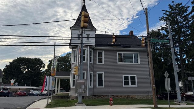 265 Nazareth PIKE, Bethlehem City, PA 18020