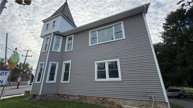 265 Nazareth PIKE, Bethlehem City, PA 18020