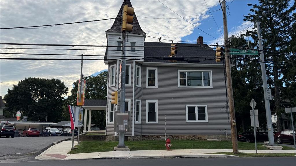 265 Nazareth PIKE, Bethlehem City, PA 18020