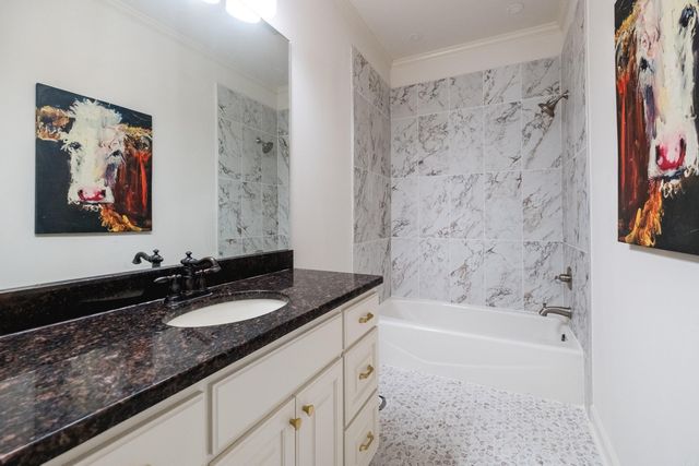 24 Maisons Drive, Little Rock, AR 72223