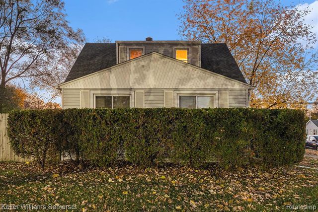 1571 Baldwin Avenue, Pontiac, MI 48340