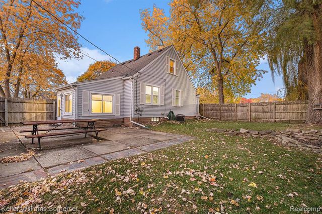 1571 Baldwin Avenue, Pontiac, MI 48340