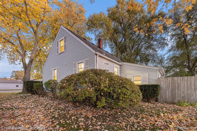 1571 Baldwin Avenue, Pontiac, MI 48340