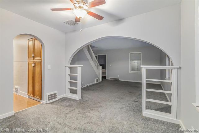 1571 Baldwin Avenue, Pontiac, MI 48340