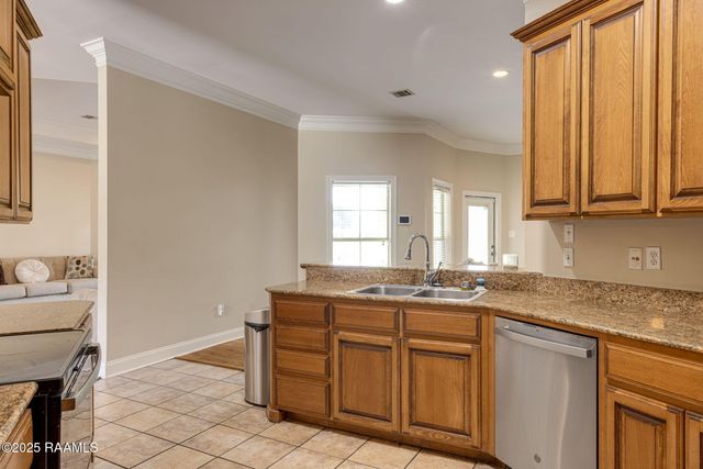 742 Hummingbird Lane, New Iberia, LA 70563