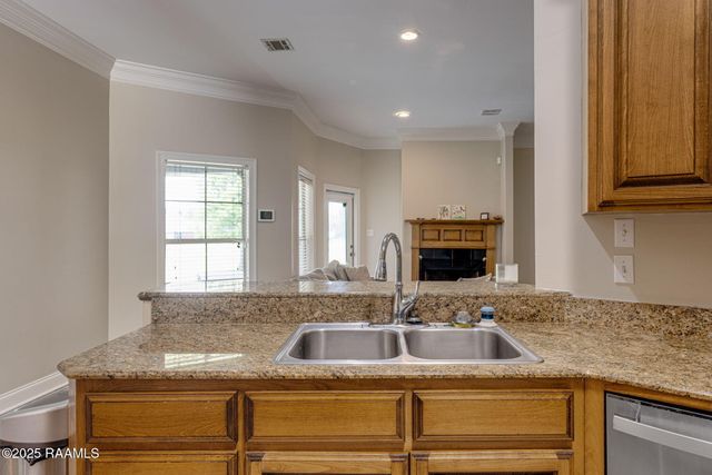742 Hummingbird Lane, New Iberia, LA 70563