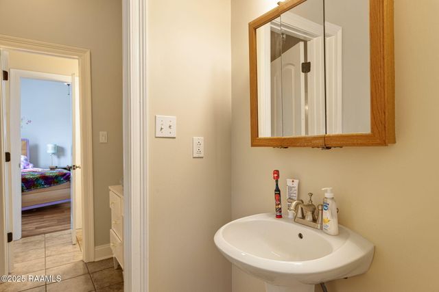 742 Hummingbird Lane, New Iberia, LA 70563