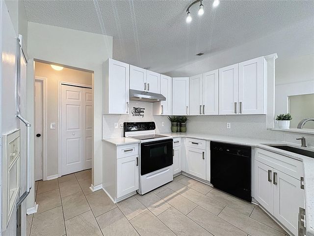 449 BENT OAK LOOP, Davenport, FL 33837