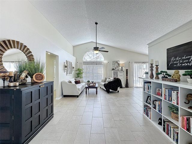 449 BENT OAK LOOP, Davenport, FL 33837