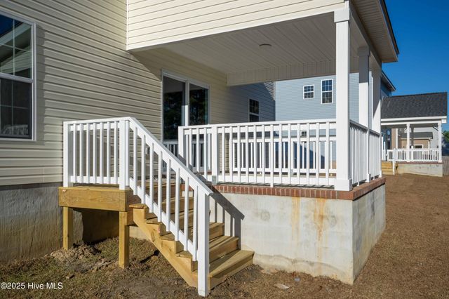 713 Jasmine Lane, Jacksonville, NC 28546