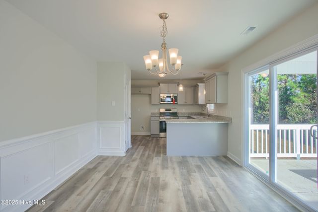 713 Jasmine Lane, Jacksonville, NC 28546