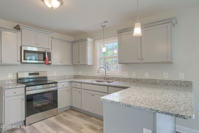 713 Jasmine Lane, Jacksonville, NC 28546