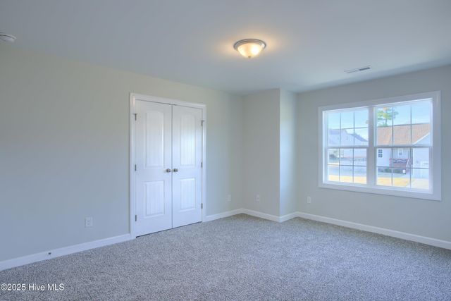 713 Jasmine Lane, Jacksonville, NC 28546