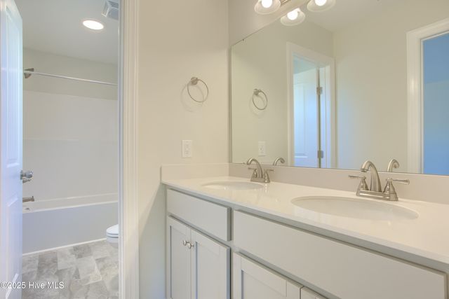 713 Jasmine Lane, Jacksonville, NC 28546