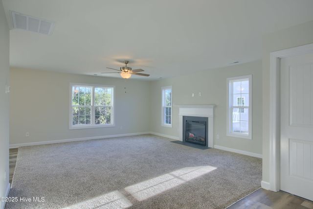 713 Jasmine Lane, Jacksonville, NC 28546