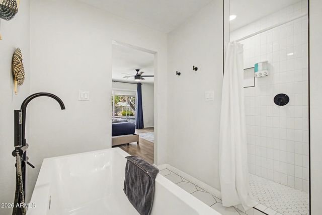 801 E TODD Drive, Tempe, AZ 85283