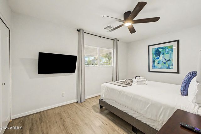 801 E TODD Drive, Tempe, AZ 85283