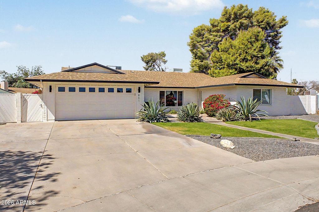 801 E TODD Drive, Tempe, AZ 85283 — photo 3