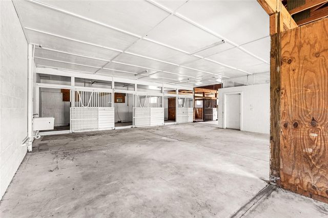 5650 CHURCHILL DOWNS ROAD, Sarasota, FL 34241